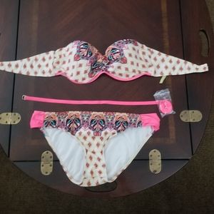 Gianni Bini 2 Piece Bathing Suit